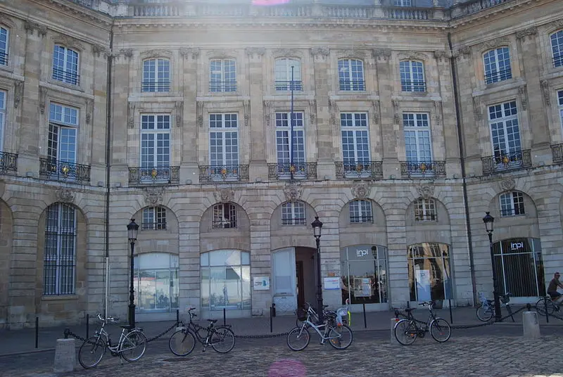 Foto de Edificio - William Ellison - © Creative Commons (https://creativecommons.org/licenses/by-sa/4.0/deed.fr)