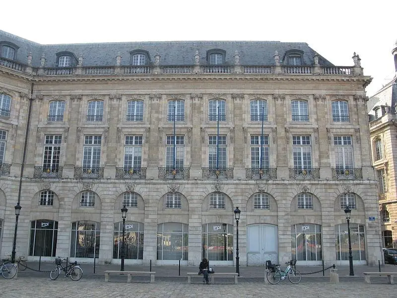 Foto von Gebäude - Sylvain Machefert / Symac - © Creative Commons (https://creativecommons.org/licenses/by-sa/4.0/deed.fr)