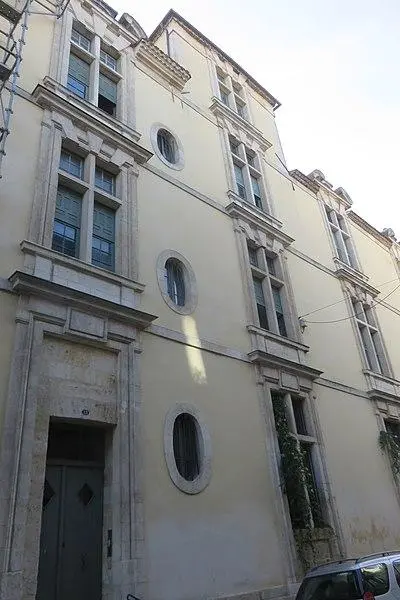 Picture of Building (rest of the Jesuits' novitiate) - JohnNewton8 - © Creative Commons (https://creativecommons.org/licenses/by-sa/4.0/deed.fr)