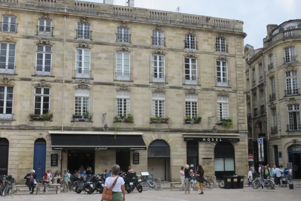 Foto de Edificio - Sous licence Creative Commons (https://creativecommons.org/licenses/by-sa/4.0/deed.fr) - Par JohnNewton8 - © Creative Commons (https://creativecommons.org/licenses/by-sa/4.0/deed.fr)