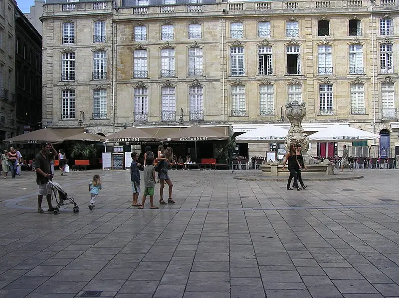 Foto de Edificio - Langladure - © Creative Commons (https://creativecommons.org/licenses/by-sa/4.0/deed.fr)