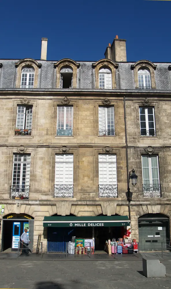 Foto de Edificio - Sous licence Creative Commons (https://creativecommons.org/licenses/by-sa/4.0/deed.fr) - Par Franroy90 - © Creative Commons (https://creativecommons.org/licenses/by-sa/4.0/deed.fr)
