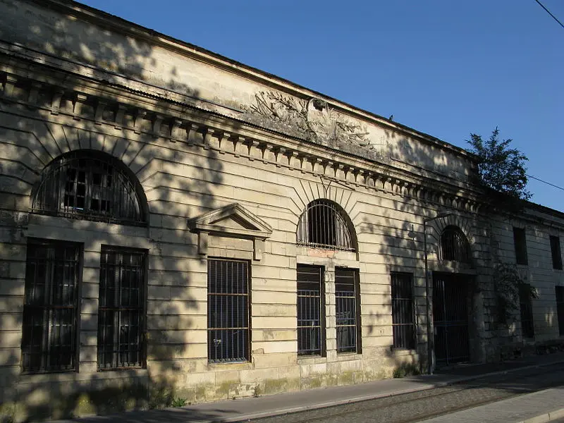 Foto de Ex tienda de comida naval - Symac - © Creative Commons (https://creativecommons.org/licenses/by-sa/4.0/deed.fr)