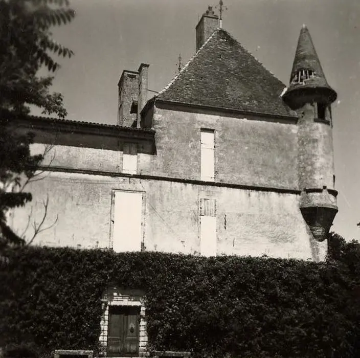 Foto von Hamel -Burg - POP Plateforme Ouverte du Patrimoine / Base Mérimée - © Ministère de la Culture (France), Médiathèque du patrimoine et de la photographie, tous droits réservés