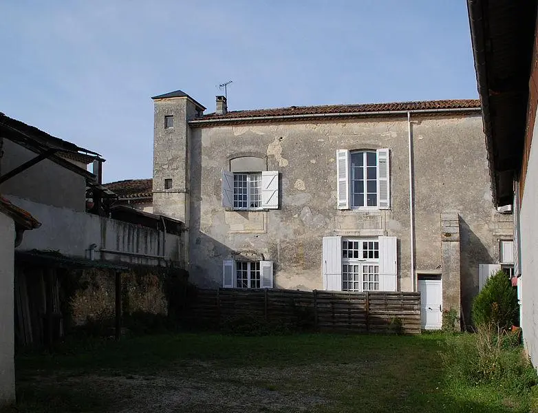 Foto de Antigua casa de madera noble hola, llamada casa guiraud - PA - © Creative Commons (https://creativecommons.org/licenses/by-sa/4.0/deed.fr)