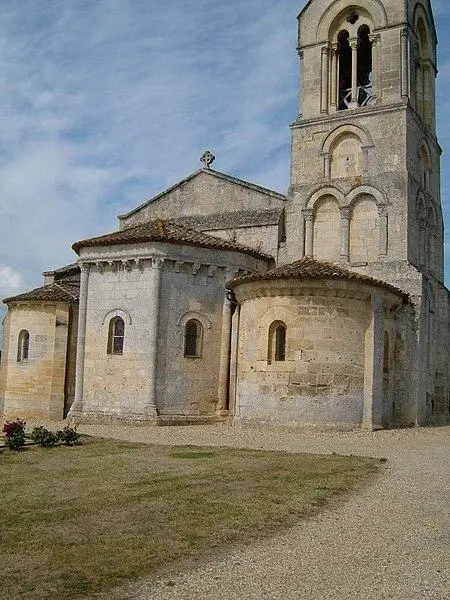 Foto von Saint-Sulpice Church - Tmouchentois - © Creative Commons (https://creativecommons.org/licenses/by-sa/4.0/deed.fr)