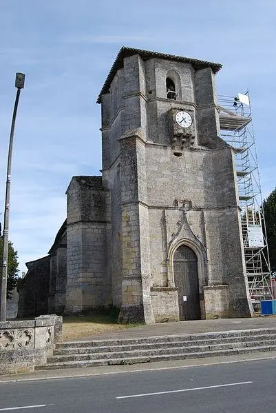 Foto von Saint-Martin Church - William Ellison - © Creative Commons (https://creativecommons.org/licenses/by-sa/4.0/deed.fr)