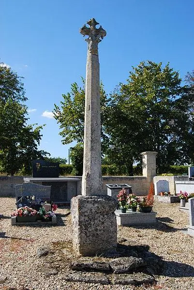 Foto von Friedhofskreuz - William Ellison - © Creative Commons (https://creativecommons.org/licenses/by-sa/4.0/deed.fr)