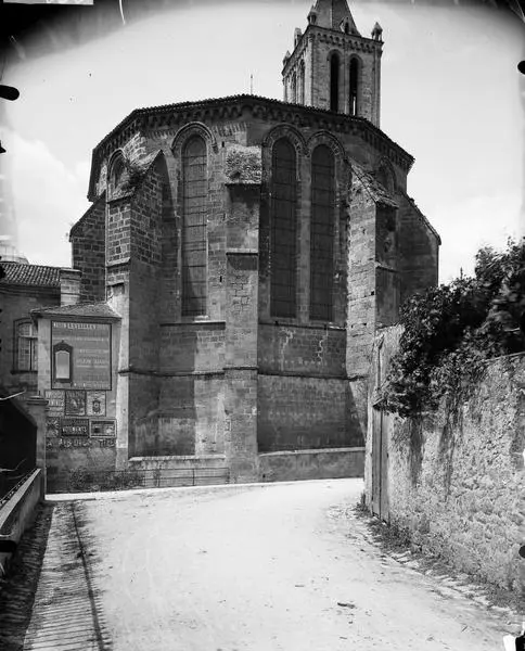 Foto de Iglesia de Saint-Pierre - POP Plateforme Ouverte du Patrimoine / Base Mérimée - © Ministère de la Culture (France), Médiathèque du patrimoine et de la photographie, diffusion RMN-GP
