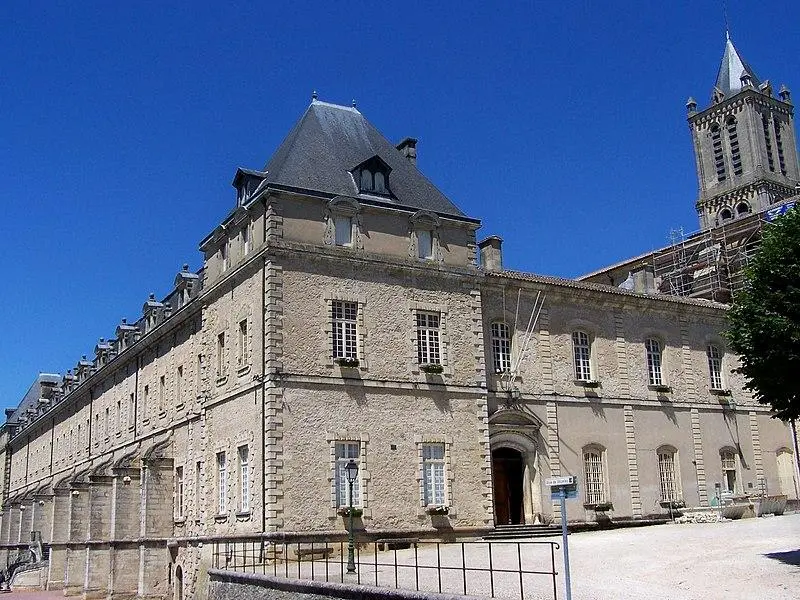 Foto de Ex priorato de bénédictin - Henry SALOMÉ - © Creative Commons (https://creativecommons.org/licenses/by-sa/4.0/deed.fr)