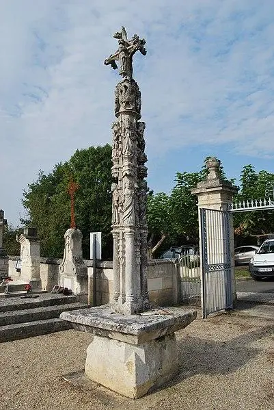 Foto von 16. Jahrhundertkreuz - William Ellison - © Creative Commons (https://creativecommons.org/licenses/by-sa/4.0/deed.fr)