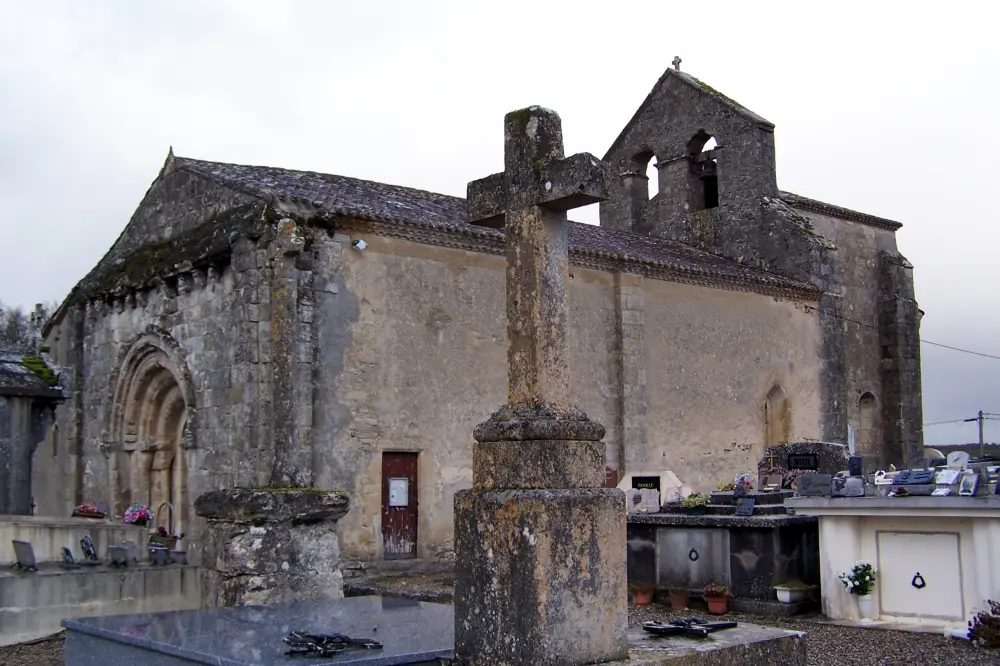 Foto von Kirche - Sous licence Creative Commons (https://creativecommons.org/licenses/by-sa/4.0/deed.fr) - Par Henrysalome - © Creative Commons (https://creativecommons.org/licenses/by-sa/4.0/deed.fr)