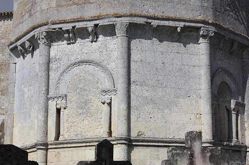 Foto von Saint-Pierre Kirche - Antoine Garnier - © Creative Commons (https://creativecommons.org/licenses/by-sa/4.0/deed.fr)