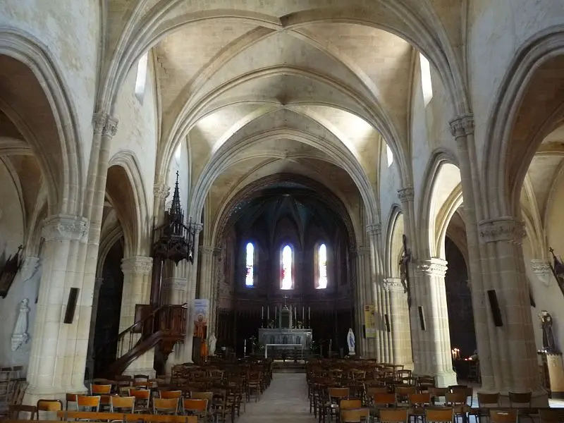 Foto von Notre-Dame Church - Jack ma - © Creative Commons (https://creativecommons.org/licenses/by-sa/4.0/deed.fr)