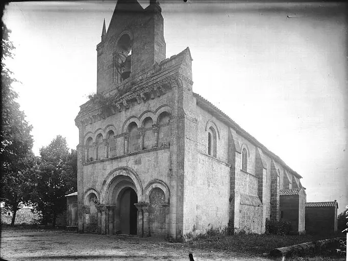 Foto de Iglesia de Saint-Etienne - POP Plateforme Ouverte du Patrimoine / Base Mérimée - © Ministère de la Culture (France), Médiathèque du patrimoine et de la photographie, diffusion RMN-GP