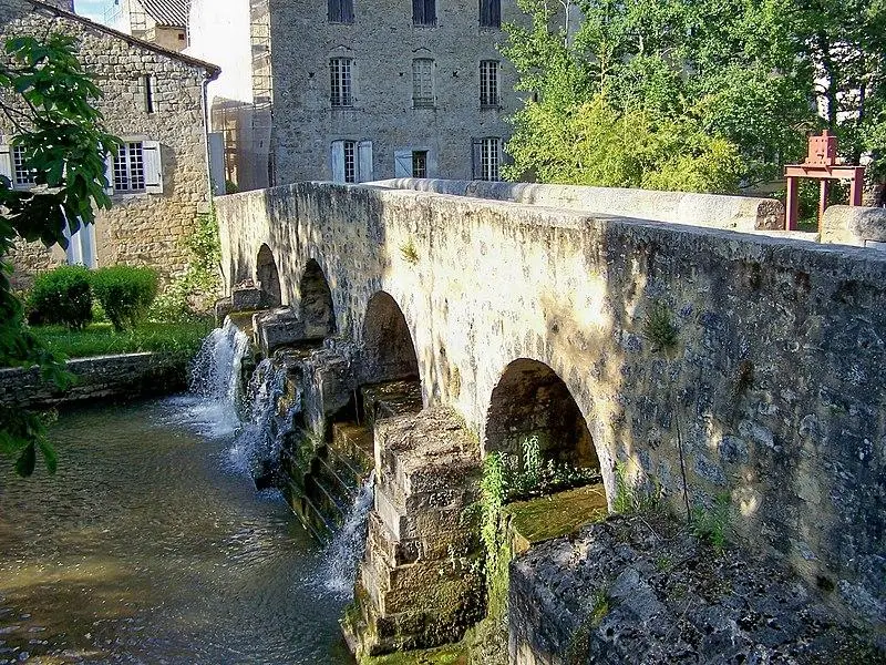 Foto de Pont de la Bassanne también conocido como Antonins Medieval Pont - Henry SALOMÉ - © Creative Commons (https://creativecommons.org/licenses/by-sa/4.0/deed.fr)