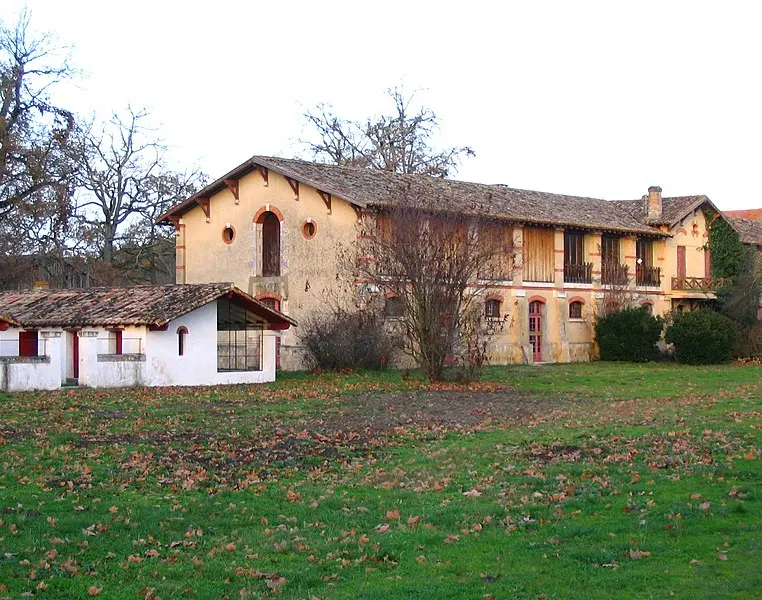 Foto von Domaine de sicher - user:P.Charpiat - © Creative Commons (https://creativecommons.org/licenses/by-sa/4.0/deed.fr)