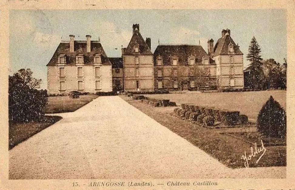 Foto von Castillon Castle - Sous licence Creative Commons (https://creativecommons.org/licenses/by-sa/4.0/deed.fr) - Par William Ellison - © Creative Commons (https://creativecommons.org/licenses/by-sa/4.0/deed.fr)