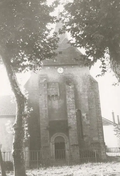 Foto di Chiesa di Saint-Hilaire - POP Plateforme Ouverte du Patrimoine / Base Mérimée - © Ministère de la Culture (France), Médiathèque du patrimoine et de la photographie, tous droits réservés