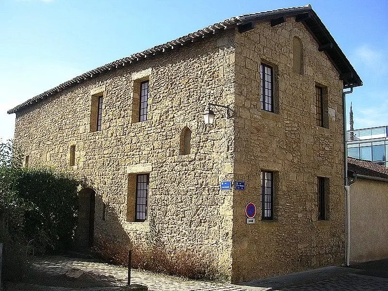 Foto de Ex casa románica - Jibi44 - © Creative Commons (https://creativecommons.org/licenses/by-sa/4.0/deed.fr)