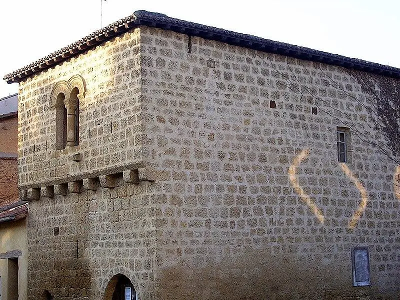 Foto de Casa románica - Auteur inconnu - © Creative Commons (https://creativecommons.org/licenses/by-sa/4.0/deed.fr)