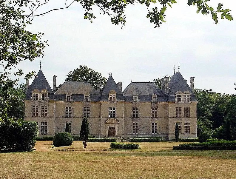 Foto von Ravignan Castle - Jibi44 - © Creative Commons (https://creativecommons.org/licenses/by-sa/4.0/deed.fr)
