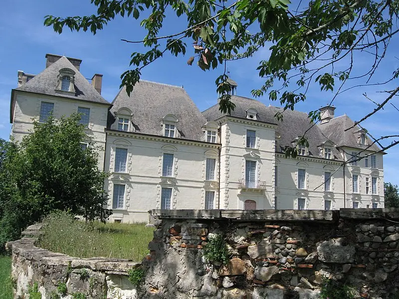 Picture of Castle - Nadinov - © Creative Commons (https://creativecommons.org/licenses/by-sa/4.0/deed.fr)