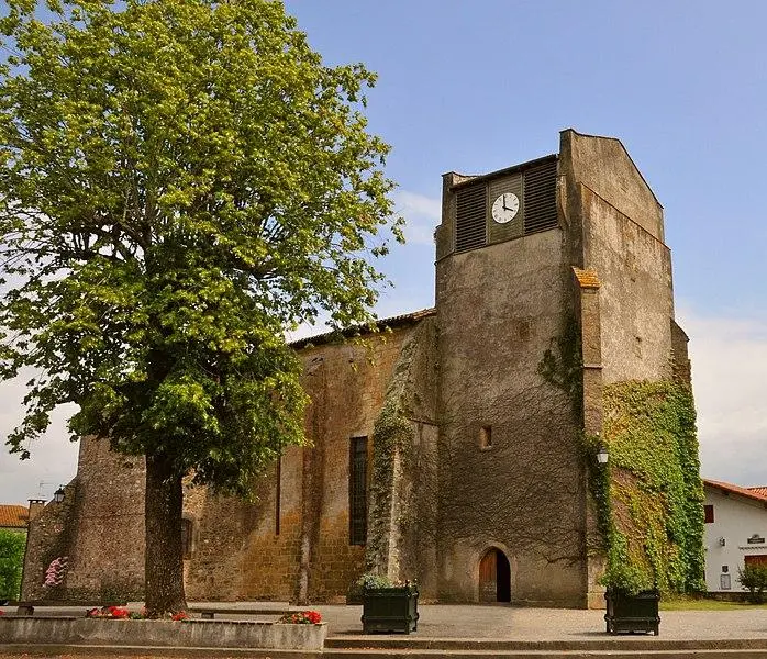 Foto von Saint-Jean-Baptiste-Kirche - CTHOE - © Creative Commons (https://creativecommons.org/licenses/by-sa/4.0/deed.fr)