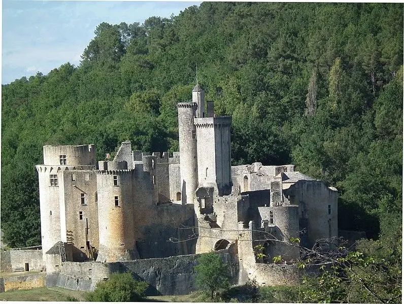 Foto de Castillo de Bonaguil - Piereve - © Creative Commons (https://creativecommons.org/licenses/by-sa/4.0/deed.fr)