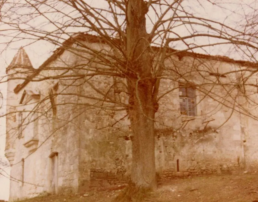 Foto von Château Les Roques - POP Plateforme Ouverte du Patrimoine / Base Mérimée - © Ministère de la Culture (France), Médiathèque du patrimoine et de la photographie, Tous droits réservés 