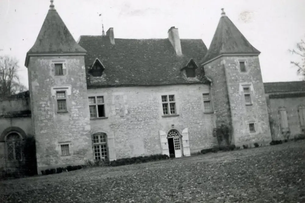 Foto von Monrepos Schloss - POP Plateforme Ouverte du Patrimoine / Base Mérimée - © Ministère de la Culture (France), Médiathèque du patrimoine et de la photographie, Tous droits réservés