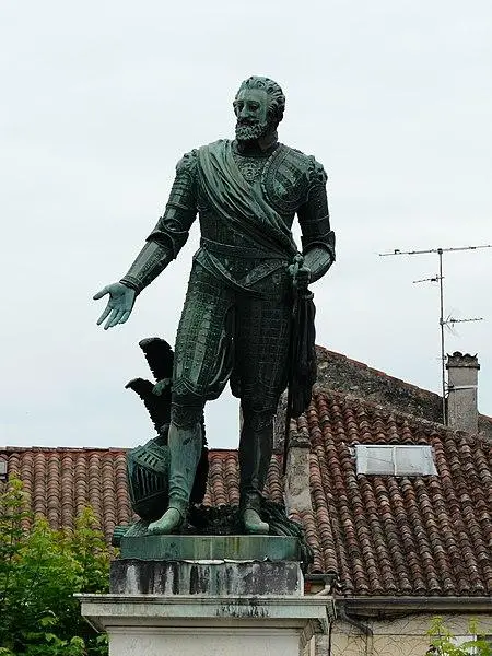 Foto von Henri IV Bronze Statue - Père Igor - © Creative Commons (https://creativecommons.org/licenses/by-sa/4.0/deed.fr)