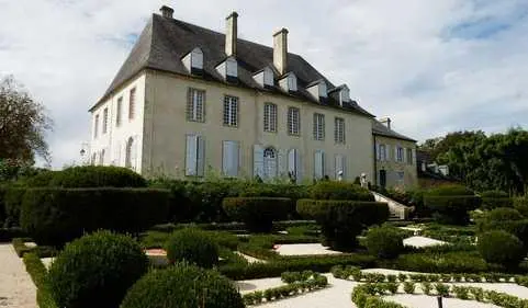 Picture of Castle - Jean de Latapie - © Creative Commons (https://creativecommons.org/licenses/by-sa/4.0/deed.fr)