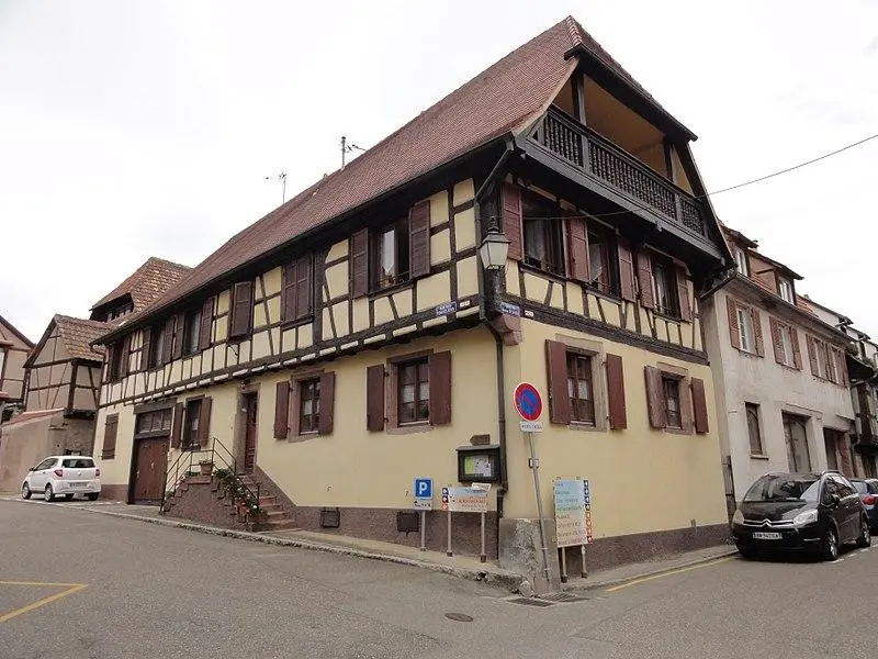 Foto von Heim - © Ralph Hammann - Wikimedia Commons - © Creative Commons (https://creativecommons.org/licenses/by-sa/4.0/deed.fr)