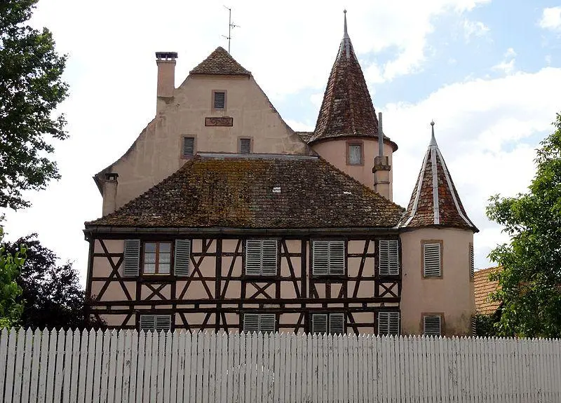 Foto von Château d'urendorf - © Ralph Hammann - Wikimedia Commons - © Creative Commons (https://creativecommons.org/licenses/by-sa/4.0/deed.fr)