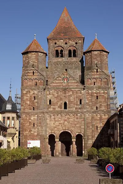 Foto von Ehemalige Benediktiner Abbey - PMRMaeyaert - © Creative Commons (https://creativecommons.org/licenses/by-sa/4.0/deed.fr)