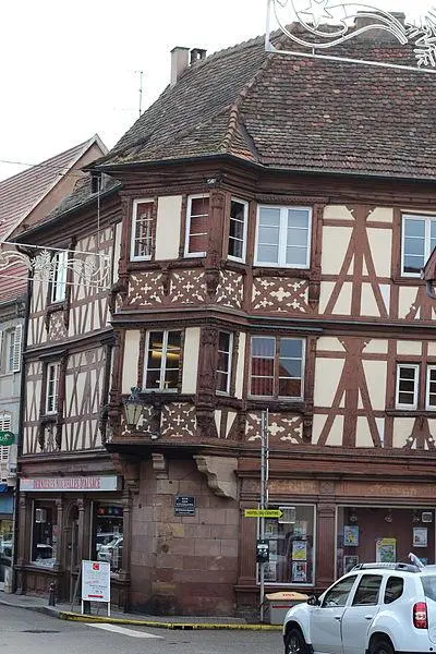 Photo de Maison - Braveheart - © Creative Commons (https://creativecommons.org/licenses/by-sa/4.0/deed.fr)