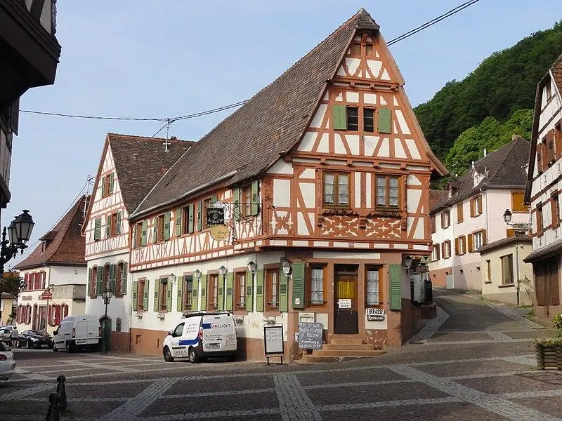 Foto von Heim - © Ralph Hammann - Wikimedia Commons - © Creative Commons (https://creativecommons.org/licenses/by-sa/4.0/deed.fr)