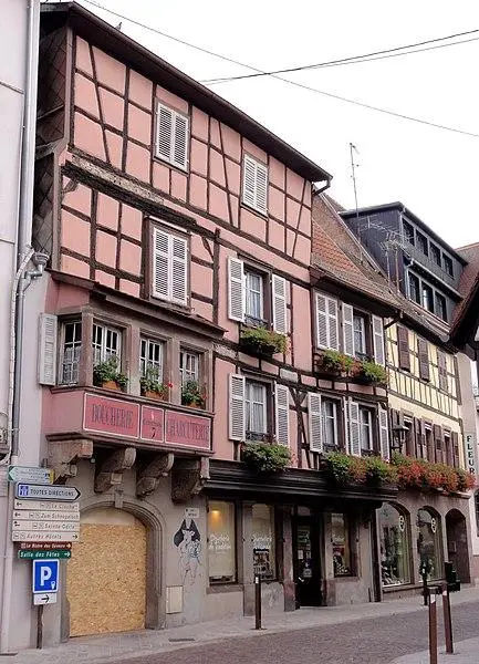 Foto von Heim - © Ralph Hammann - Wikimedia Commons - © Creative Commons (https://creativecommons.org/licenses/by-sa/4.0/deed.fr)
