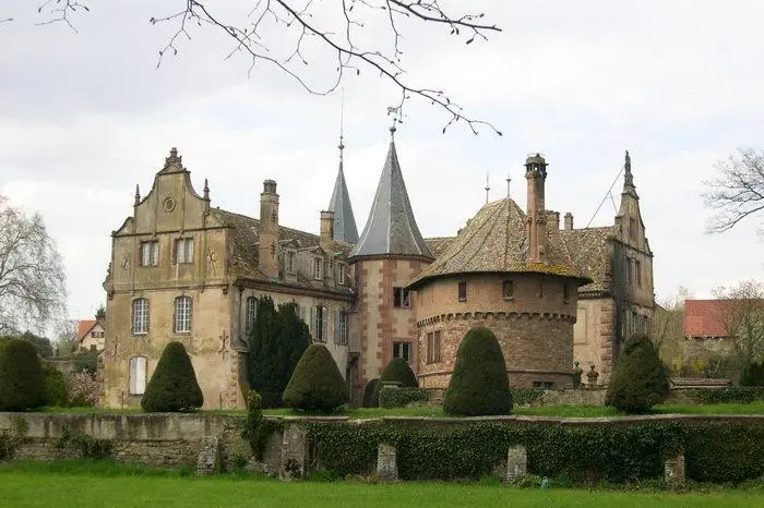 Foto von Schloss - Philippe Grouvel - © Creative Commons (https://creativecommons.org/licenses/by-sa/4.0/deed.fr)