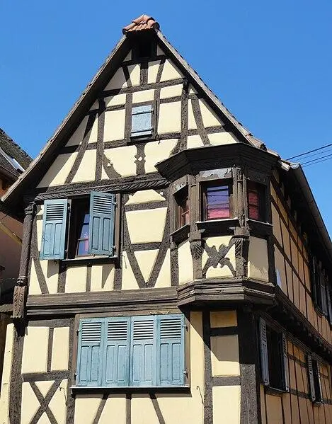 Picture of Home - © Ralph Hammann - Wikimedia Commons - © Creative Commons (https://creativecommons.org/licenses/by-sa/4.0/deed.fr)
