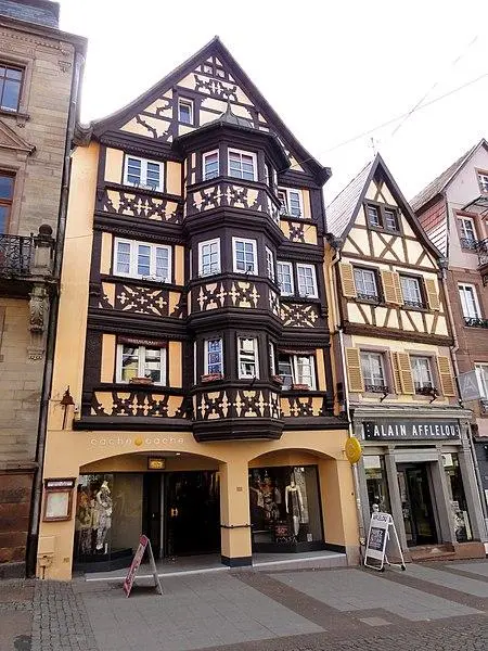 Foto von Heim - © Ralph Hammann - Wikimedia Commons - © Creative Commons (https://creativecommons.org/licenses/by-sa/4.0/deed.fr)