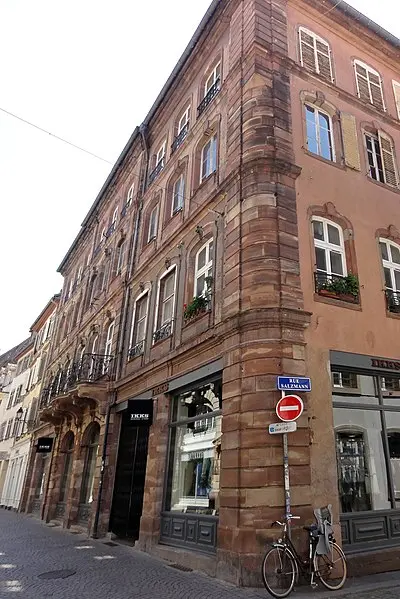 Foto von Heim - © Ralph Hammann - Wikimedia Commons - © Creative Commons (https://creativecommons.org/licenses/by-sa/4.0/deed.fr)