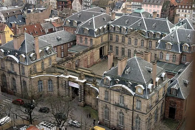 Foto von Rohan Palace, derzeit Archäologisches Museum und Museum für Kunst und dekorative Künste - Rama. - © Creative Commons (https://creativecommons.org/licenses/by-sa/4.0/deed.fr)