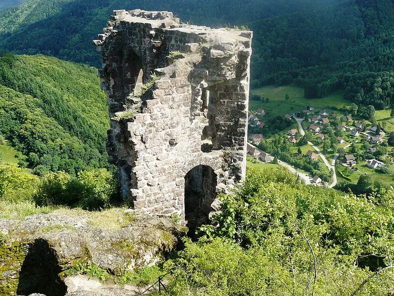 Foto von Ruinen von Château Bilstein - Bernard Chenal - © Creative Commons (https://creativecommons.org/licenses/by-sa/4.0/deed.fr)