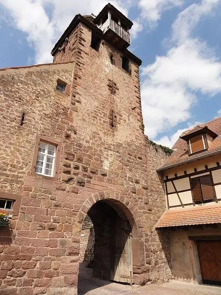 Foto von Alte Befestigungen - © Ralph Hammann - Wikimedia Commons - © Creative Commons (https://creativecommons.org/licenses/by-sa/4.0/deed.fr)