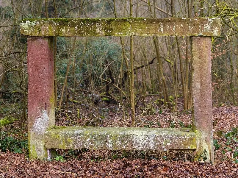 Foto von Bench-Reposoire über die Kaiserin gesagt - Friedrich Haag - © Creative Commons (https://creativecommons.org/licenses/by-sa/4.0/deed.fr)