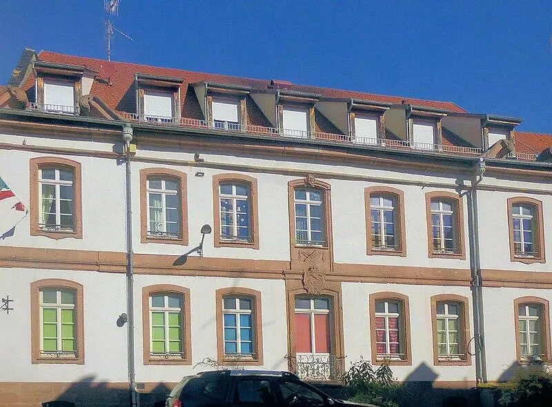 Foto von Ehemaliges Herrenhaus datiert 1764 - Rauenstein - © Creative Commons (https://creativecommons.org/licenses/by-sa/4.0/deed.fr)