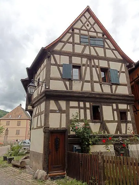 Foto von Heim - © Ralph Hammann - Wikimedia Commons - © Creative Commons (https://creativecommons.org/licenses/by-sa/4.0/deed.fr)