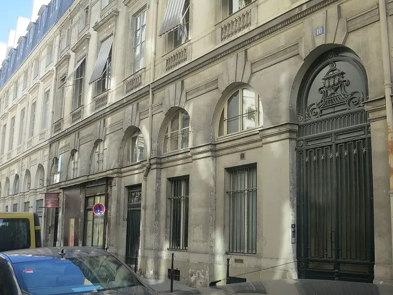 Foto di Edificio, sul bordo del palais-royal - Fabio Gargano - © Creative Commons (https://creativecommons.org/licenses/by-sa/4.0/deed.fr)